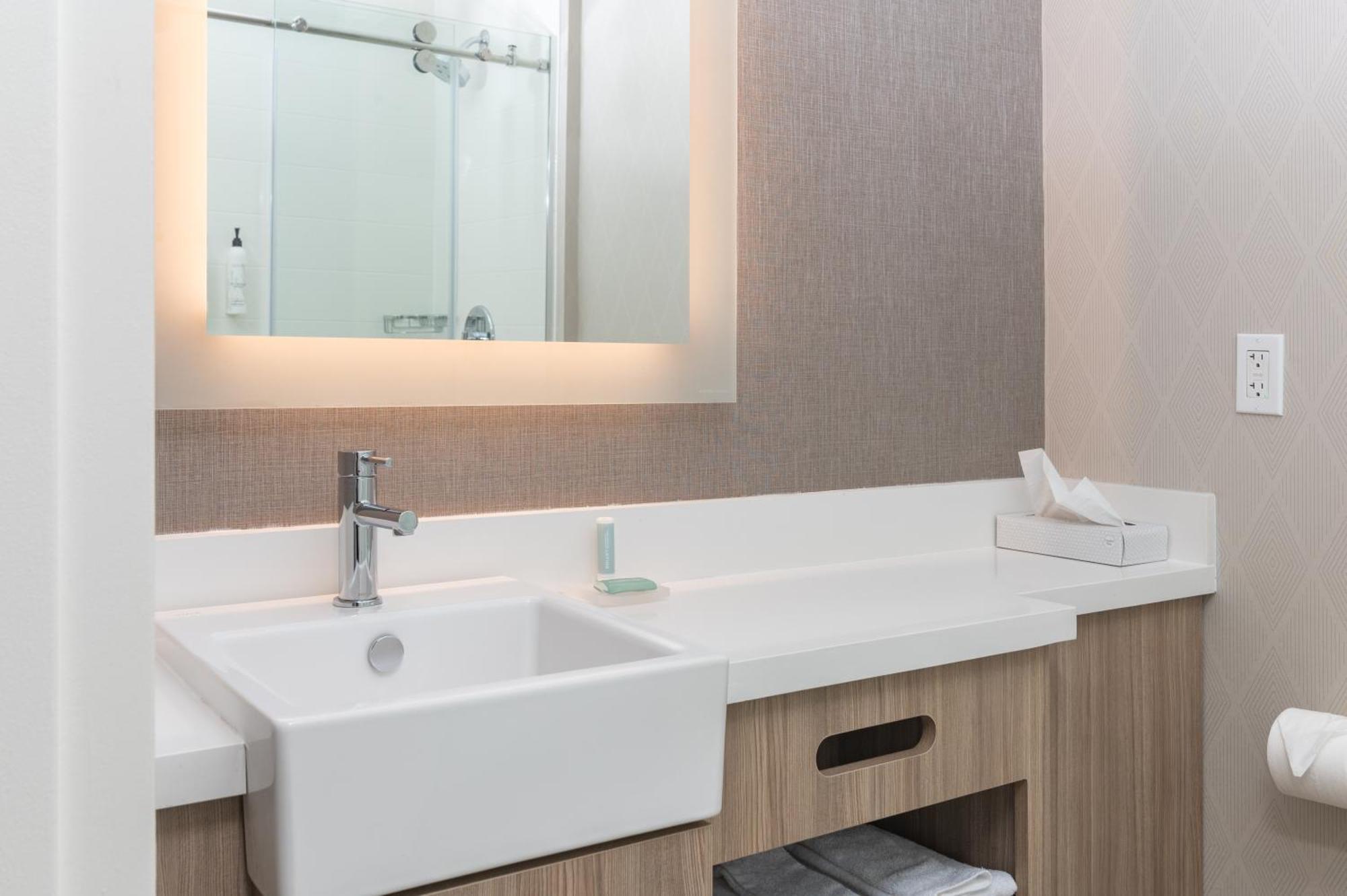 Springhill Suites By Marriott Freeport Brunswick Екстериор снимка